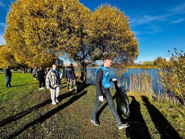 image-11-10-22-05-45-6.jpg