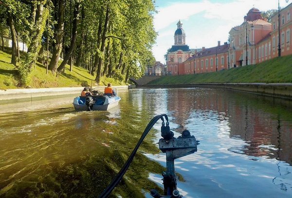 image-12-09-22-06-06.jpg