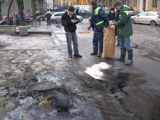 пролив авария экология масло сорбент